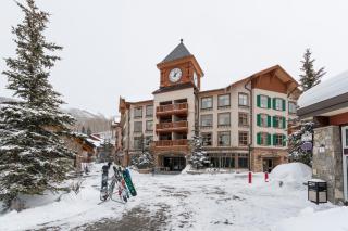 3315 - One Bedroom Den Deluxe Powderhorn Lodge condo - Solitude - 2