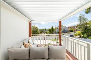Compass Rose, 95 Ronald Avenue- Wifi, Aircon, Boat Parking, Linen - Shoal Bay - 2