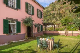 Casa da Fajã Alta - With breakfast included, by An Island Apart - Jogo da Bola - 0