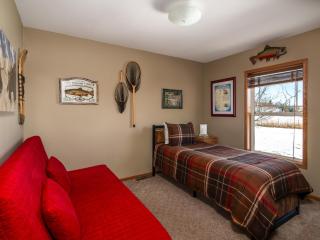 Mountain View Home on 2 Acres - Bozeman - 2