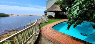 Inn on the Sea 4-Sleeps 8-On Ramsgate main beach! - 0