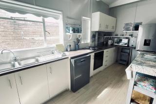 The Perfect Hartenbos Holiday Home - 2