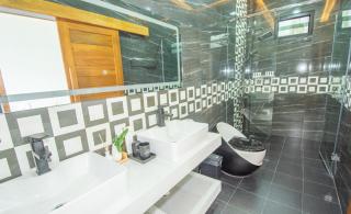 V Pool Villa Sattahip - Sattahip - 6