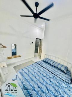 Homestay Sang Suria@Taman KT Golf Resort, Tok Jembal - Kampong Gong Badak - 6