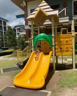 Pine Suites Tagaytay @ RoseAna Staycation - 3