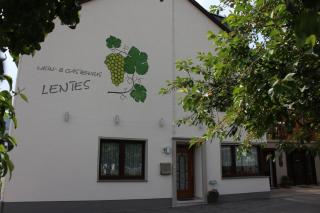 Wein- und Gästehaus Lentes - Trittenheim - 4