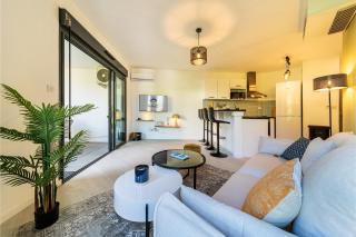 L'éclat tropical, magnifique T3 sur front de mer - 6