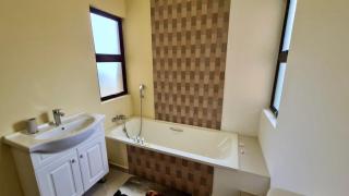 Six64 on Kingsway A4 Apartment - Amanzimtoti - 3