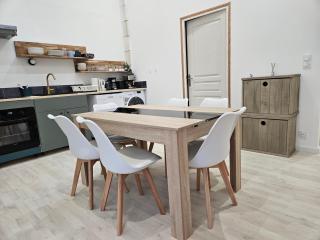 MAISON A CENTRE VILLE ET 5 MIN A PIED PLAGE - 5