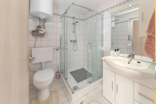 Zidanica med Trtami - 6