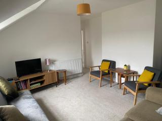 Lovely 2 Bedroom Loft Apartment in Buxton - 2