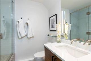 Aspen Core Renovated 2 BR, 2 BA with AC - 1