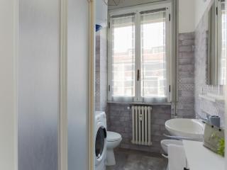 The Best Rent - Cozy two-bedroom apartment near Colonne S Lorenzo - Milano - 3