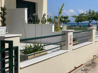 Seas The Day - Beachfront, Amazing Sea Views - Pefkohori - 2