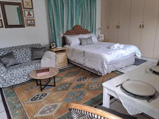 Watercolour Cottage - 4