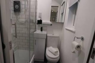 The Snug- Studio in Portishead with Parking - 3