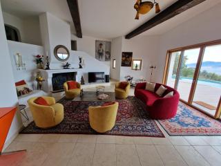 Domain U Tempu Persu Sleeps 12 with Park - 4