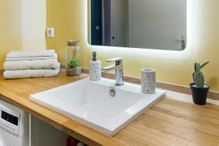 Joli studio - Parking Privé - WIFI Très Haut Débit - Au calme - Nantes - 3
