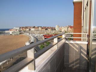 Sunshine beach Gijón - Gijón - 0