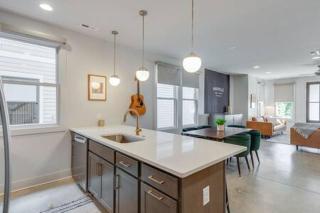 Elegant East Nashville Townhouse Retreat - 1