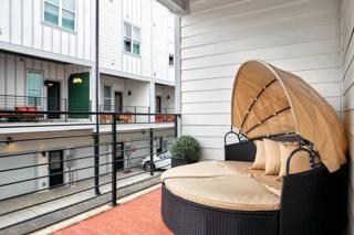 The Austen - Rooftop Retreat in Nashville Village - Nashville - 7