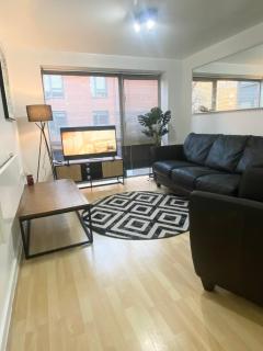 Manhattan* Peaceful city centre, 2 bedroom 2 bathroom apartment - Leeds - 8