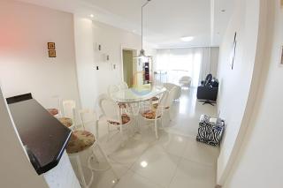 Apartamento com vista mar e excelente localização - Bombinhas - 8