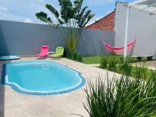 Casa com Piscina e ótimo custo benefício!! - 0