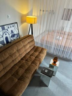 Etern Stays - PRN Apartment - 4