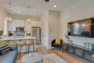 Taylor Haus III - Urban Rooftop Retreat - Nashville - 2