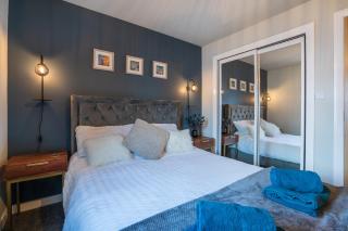 Central-1Bed Flat - Aberdeen - 1