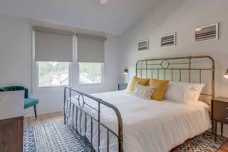 Spacious Luxury Twin Homes, Walk To Everything! - Nashville - 6