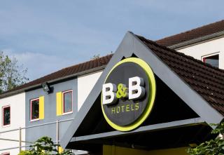 B&B HOTEL Lille Lezennes Stade Pierre Mauroy - Lezennes - 1