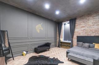 Geometric Luxury Apartment in the center with 3BR - 3