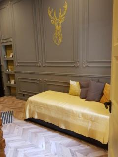 Geometric Luxury Apartment in the center with 3BR - Budapeste - 4