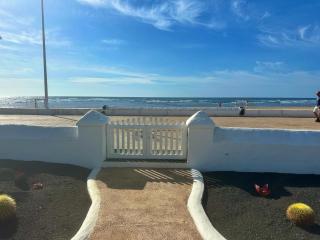 Luxury Villa Sea Front -La Orilla - Playa Honda - 9