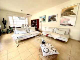 Luxury Villa Sea Front -La Orilla - Playa Honda - 3
