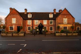 The Huntsman of Brockenhurst - Brockenhurst - 2