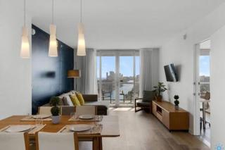 Apartment w Balcony Gym Near Beach - Hallandale Beach - 3