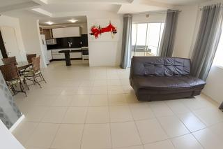 Apartamento com vista mar em excelente localização - Bombinhas - 3