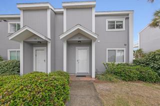 Southbay by the Gulf 129 a Beach Front 3 Bedroom Townhome in Destin with Amazing Views - Destin - 6