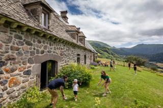 L'Impradine, grand gîte vue et nature splendides - Le Falgoux - 6