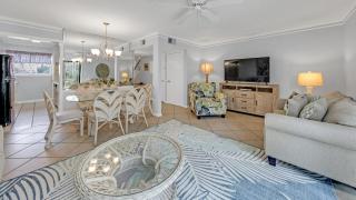 Southbay by the Gulf 102 only 30 Yards from the Beach 3 Bedroom Townhome in Destin - Destin - 9