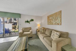 Southbay by the Gulf 103 only 25 Yards from the Beach a 2 Bedroom Townhome in Destin - 4