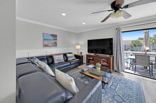 Southbay by the Gulf 11 a 4 Bedroom Townhome with Beach Access and 300ft of Private Beach - Destin - 7