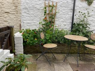 Lavender Cottage, 3 School Road, Clun, Shropshire - 3