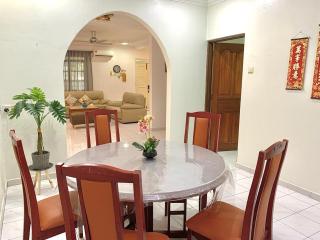 Cozy Modern Classic Home in Ipoh - Ipoh - 2