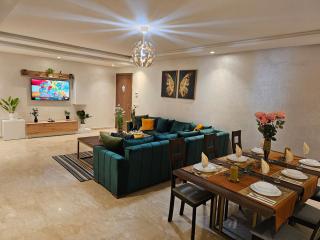 3 Bedroom Luxury Apartment with Premium Amenities for Larger Families - Casablanca - 9