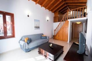 YIAYIA's Central Apartment - Sými - 9