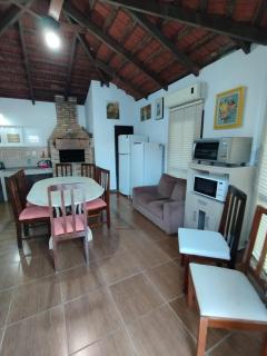 Casa de praia com piscina para 08 pessoas - São Francisco do Sul - 2